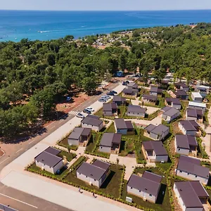  Vakantiepark Eurocamp Mobile Homes At Campsite Park